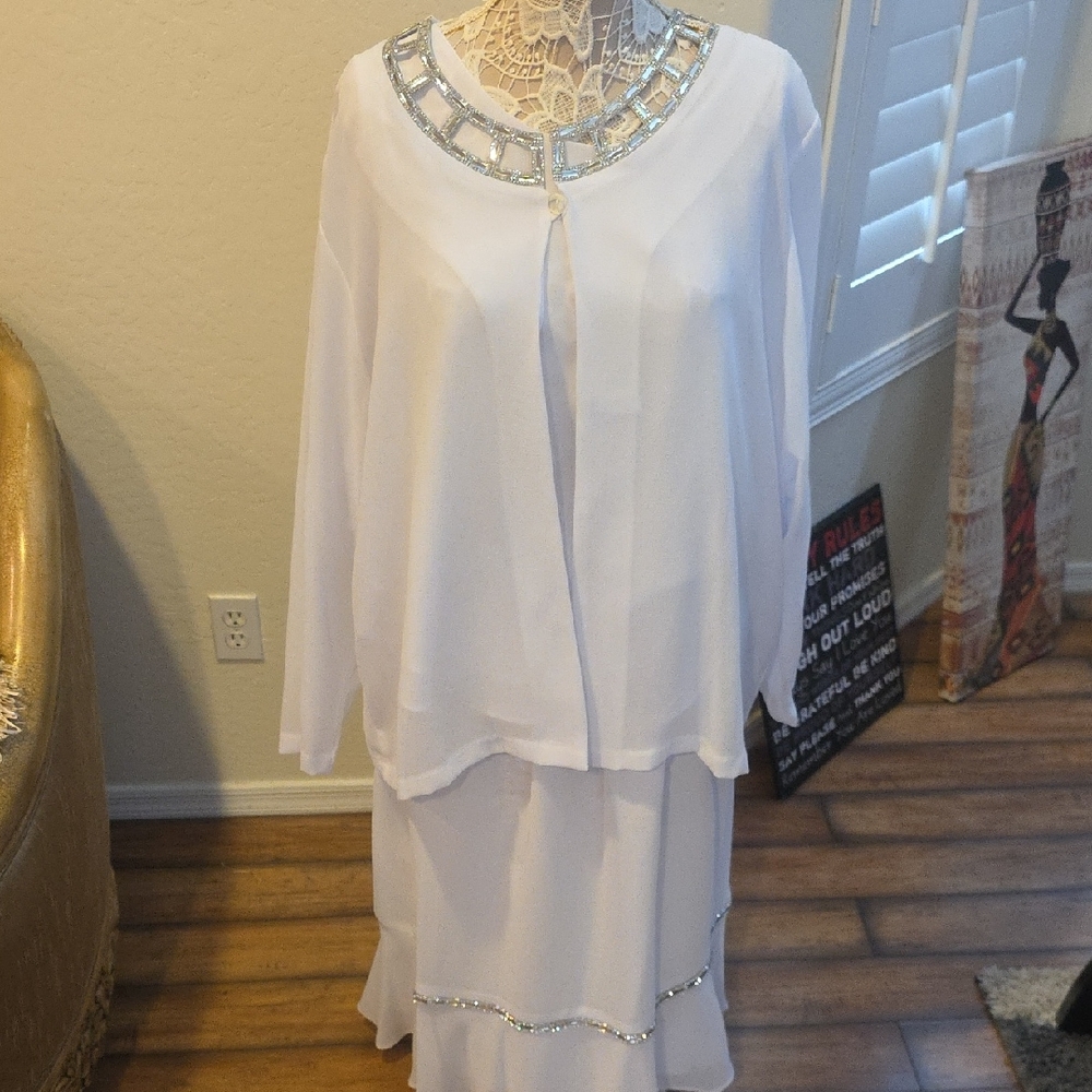 Elegant White Skirt Set with Silver Accents